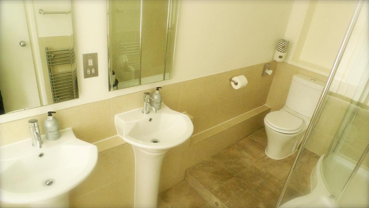 High Tor 4* Whitby
