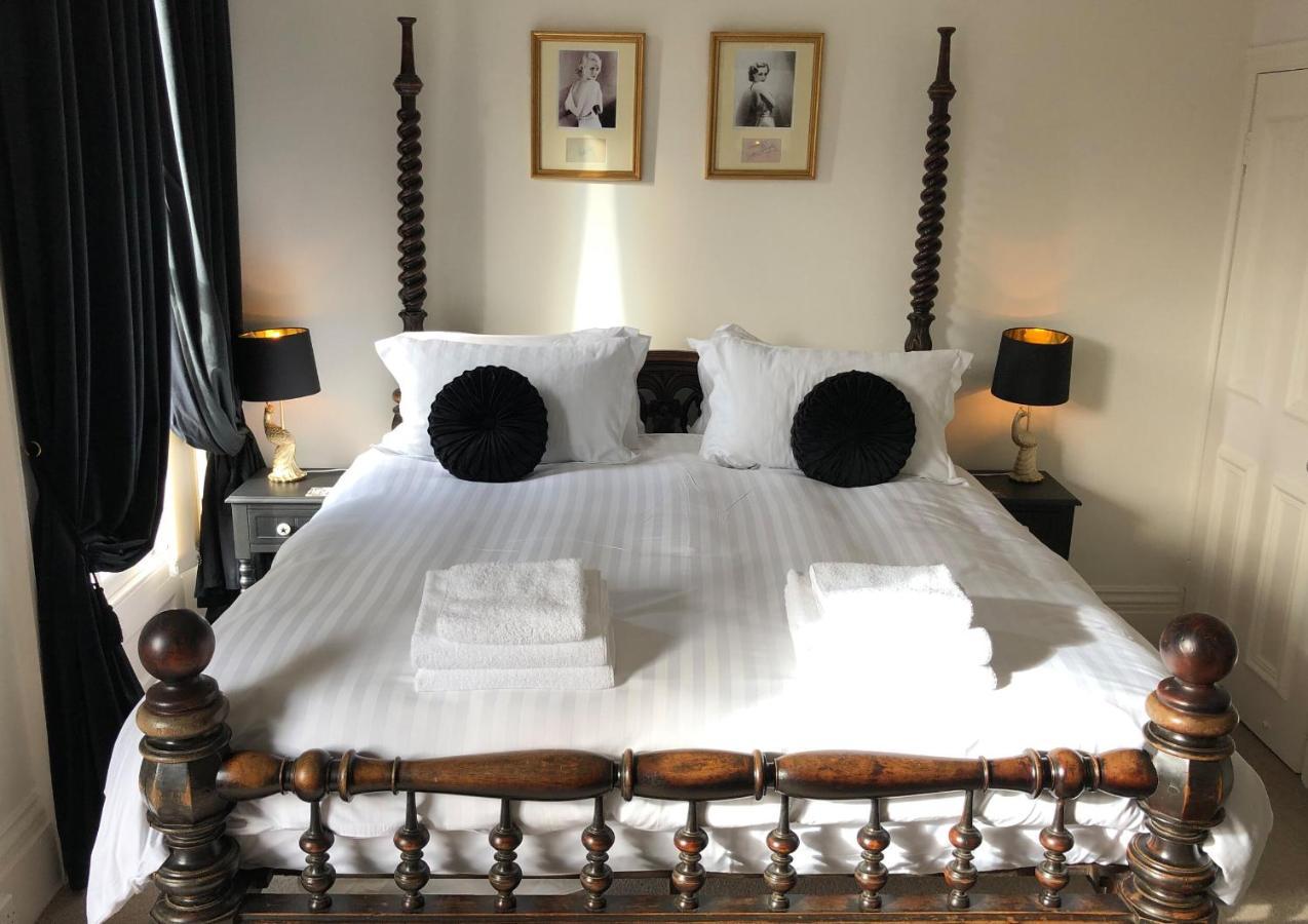 High Tor Couette-café 4*