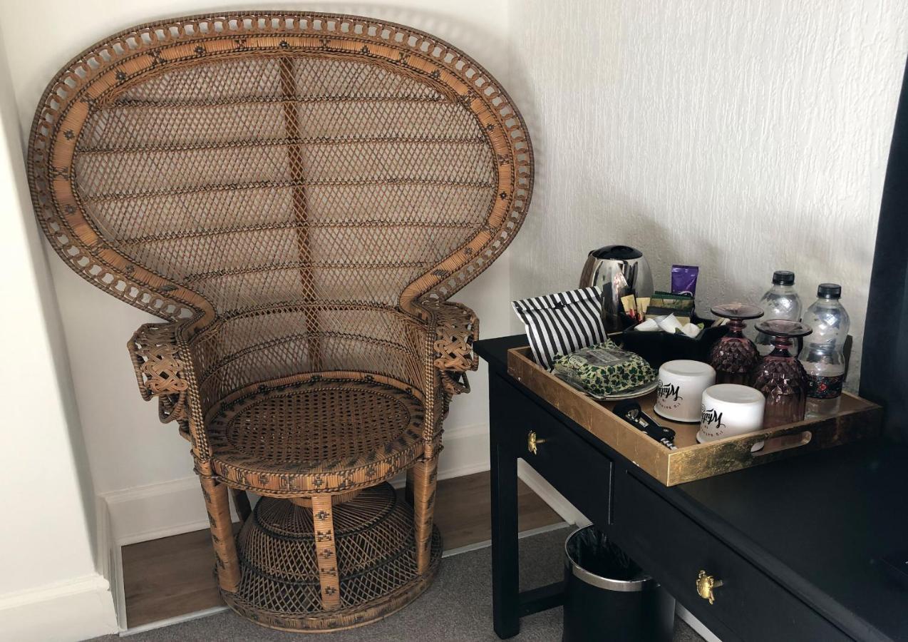 High Tor Couette-café 4*